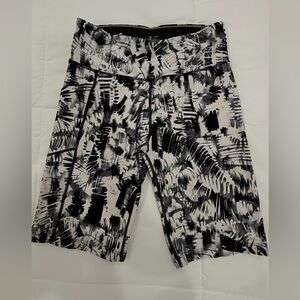Calvin Klein Black & White Abstract Biker Shorts | Size S